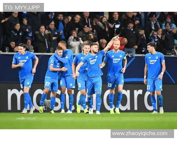 布赖顿与伯明翰的精彩对决揭示英冠联赛的激烈竞争与球队实力较量